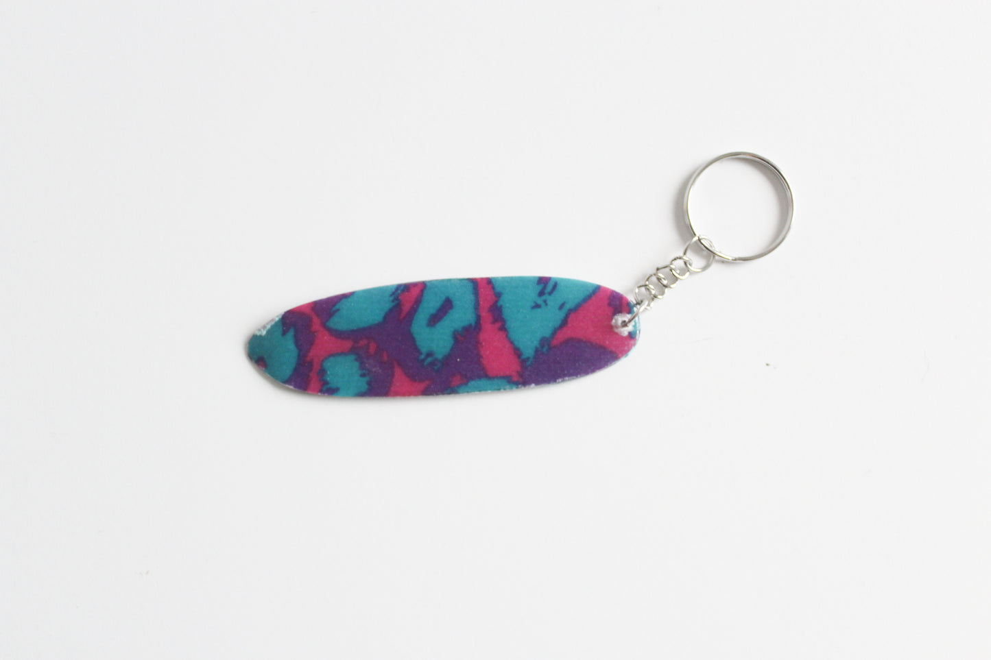 Surf shaped purple leopard key chain