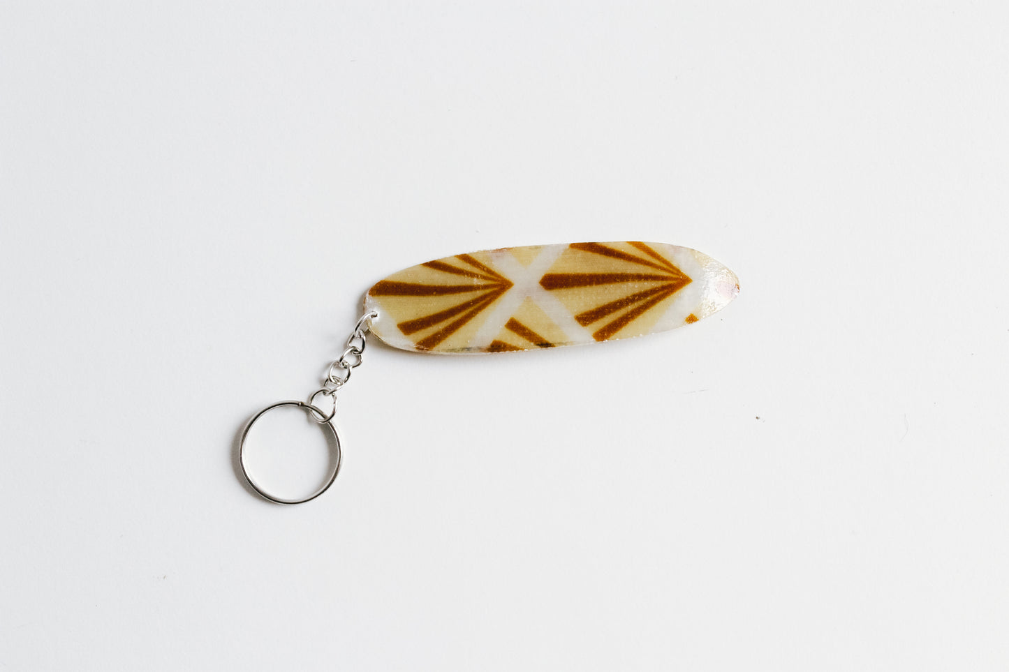 Surf shaped retro key chain