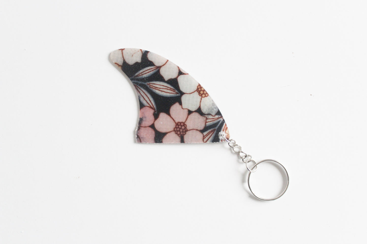 Fin shaped nature key chain