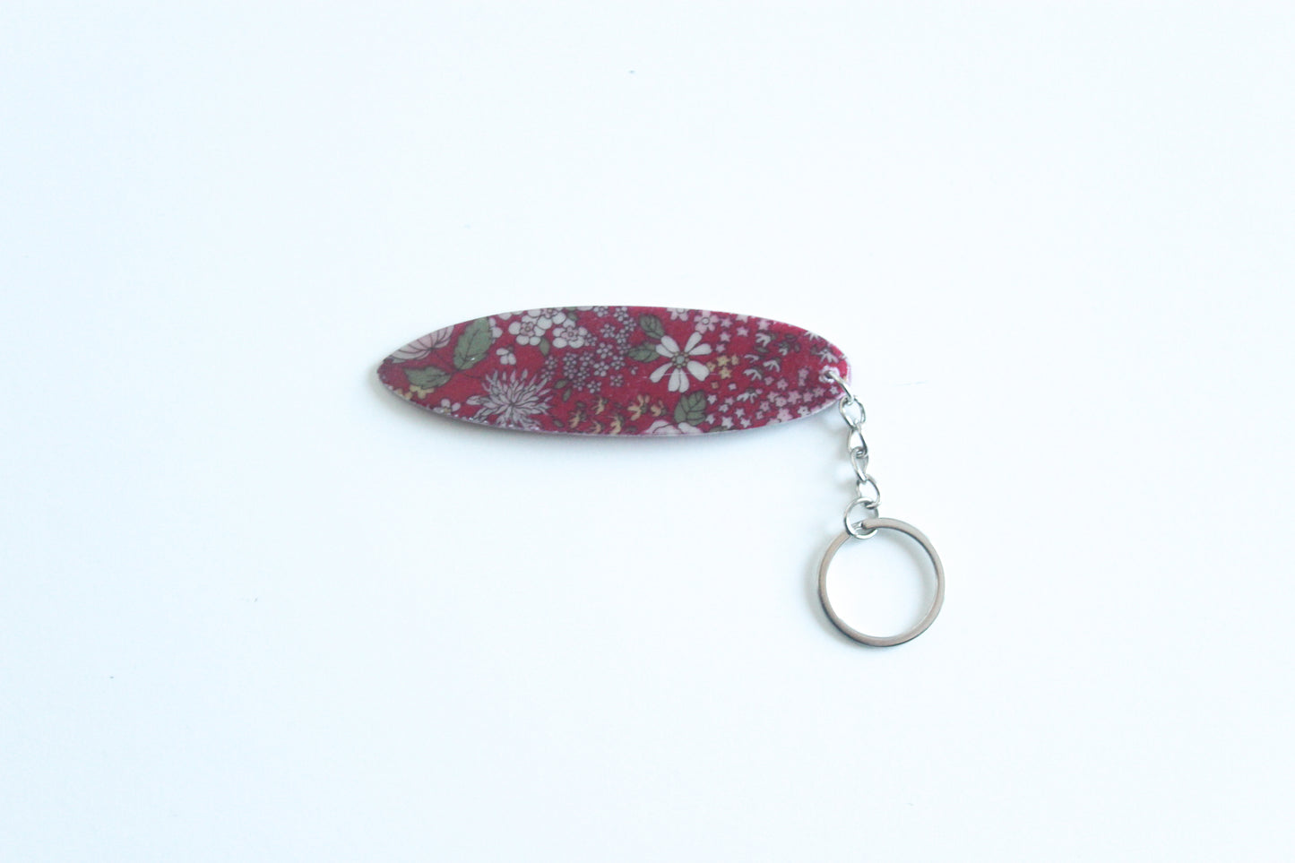Surf shaped pink flowers key chain