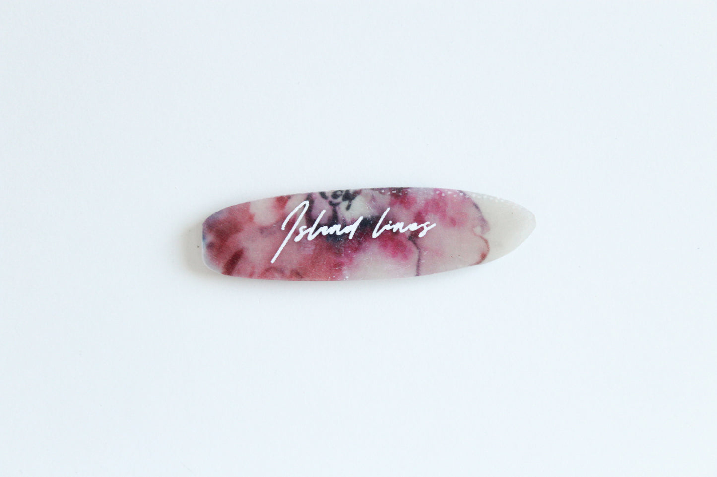 Surf shaped pastel magnet