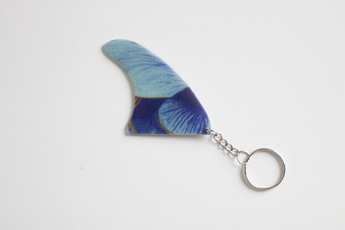 Fin shaped marble key chain