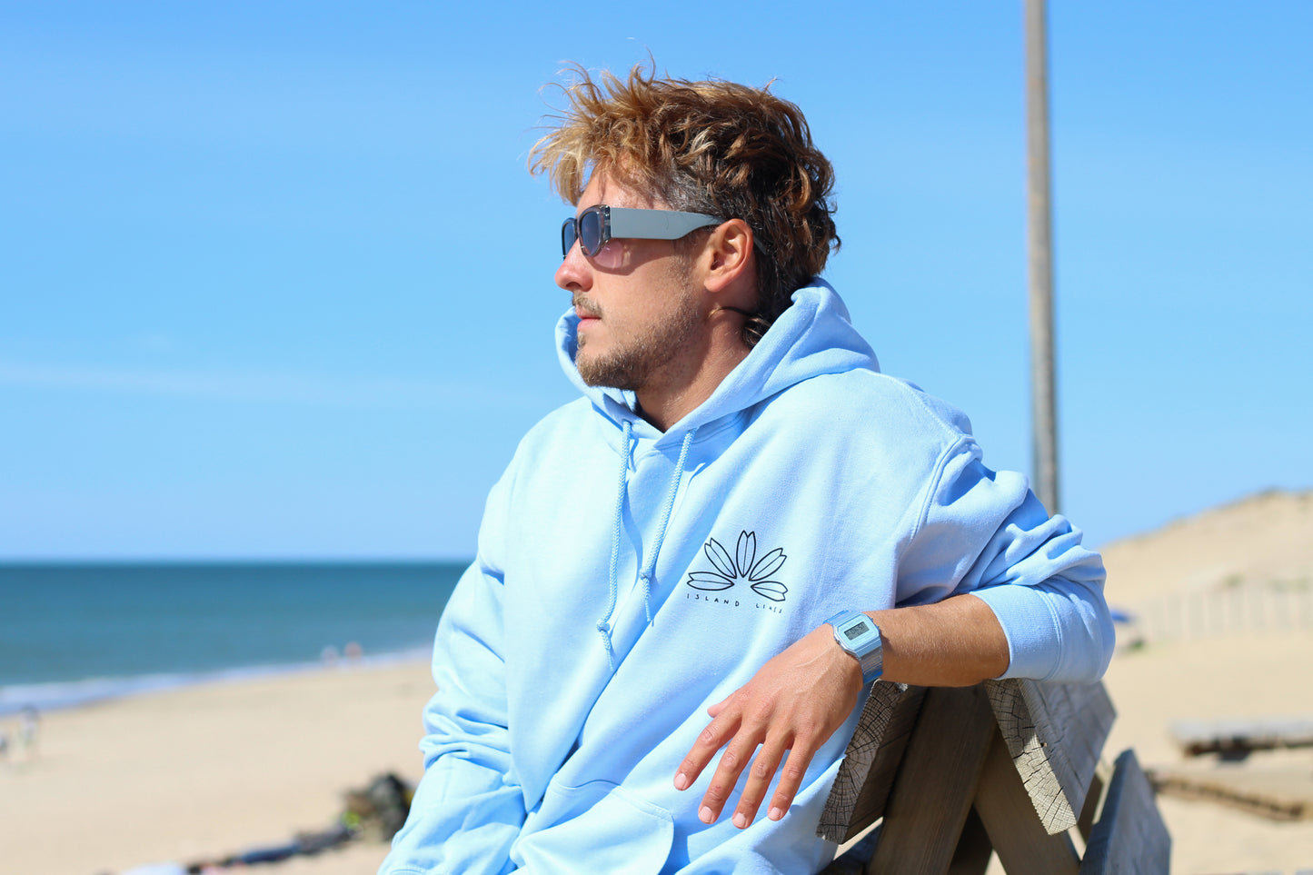Surf flower hoodie light blue