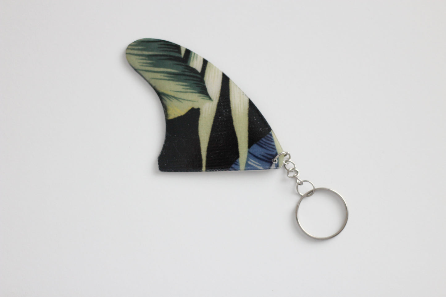 Fin shaped dark tropics key chain