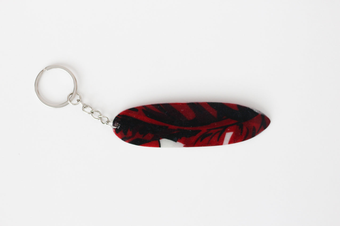 Surf shaped flowery key chain
