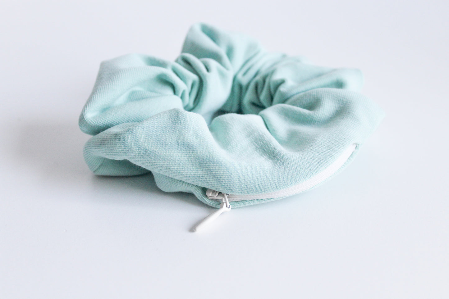 Mint scrunchie with a zipper