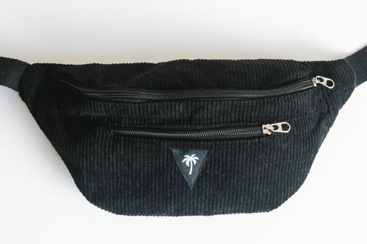 Black fanny pack