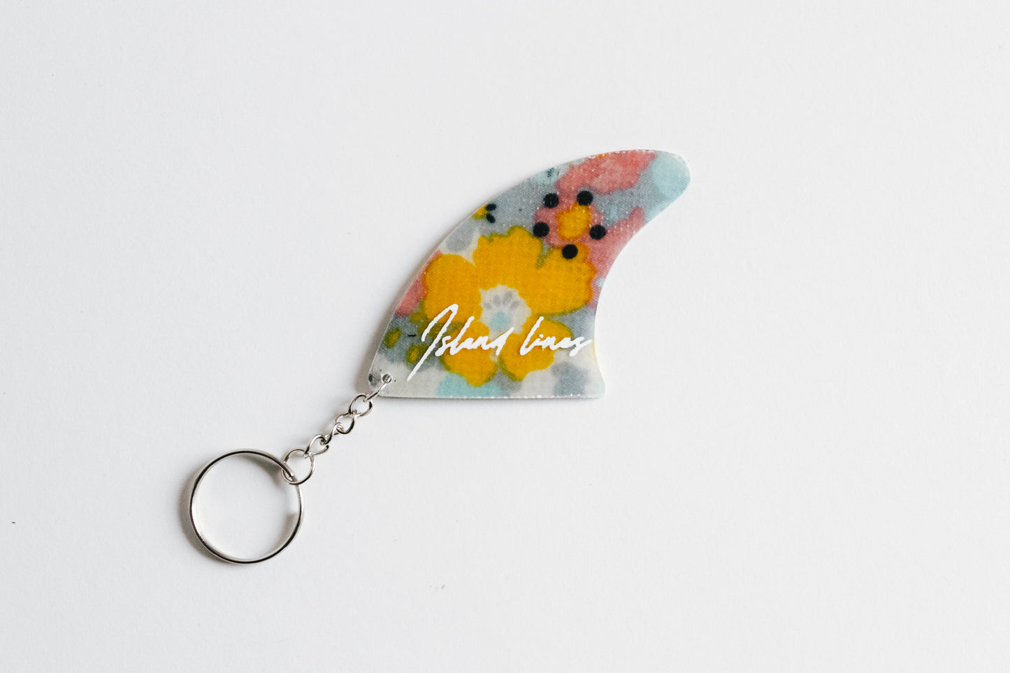 Fin shaped field key chain