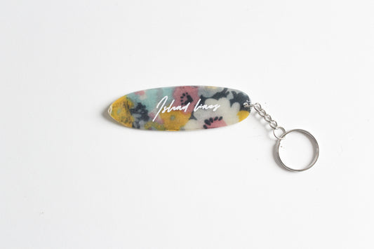 Surf shaped field key chain