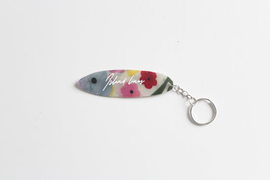Surf shaped bloom key chain