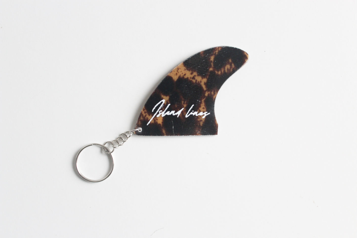 Fin shaped leopard key chain