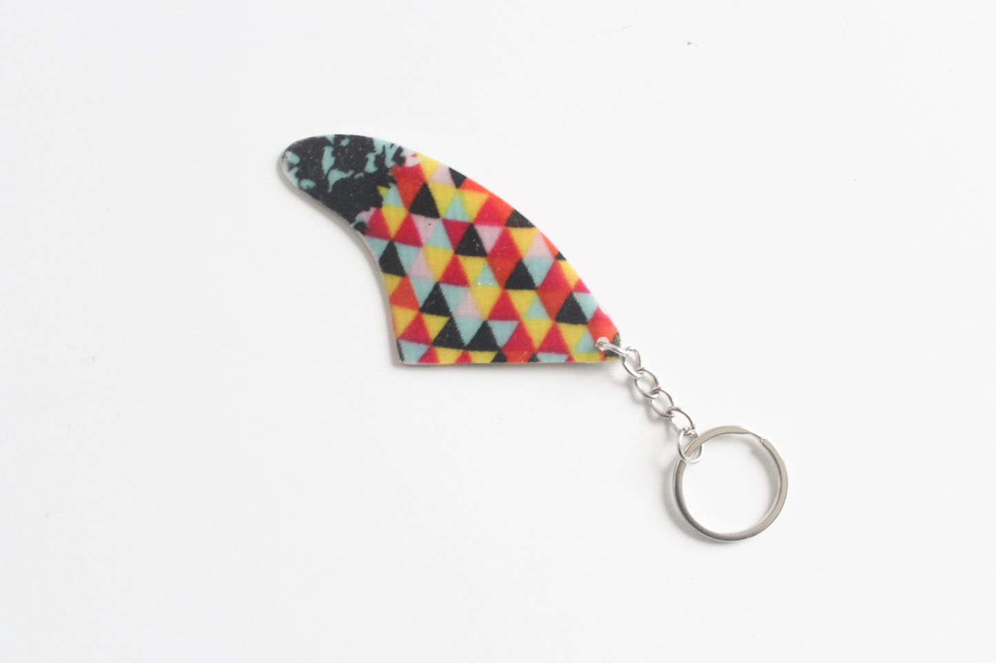 Fin shaped pineapple key chain