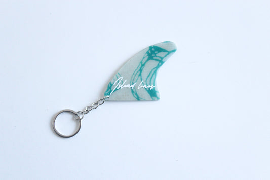 Fin shaped circles key chain