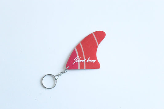 Fin shaped stripes key chain