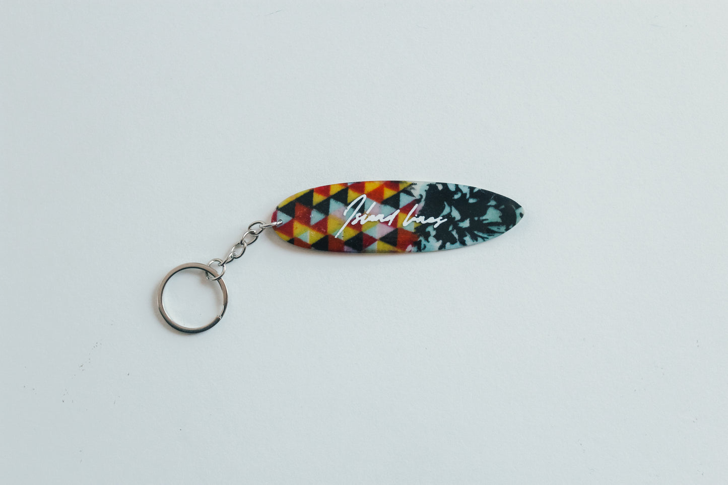 Surf shaped pineapple key chain