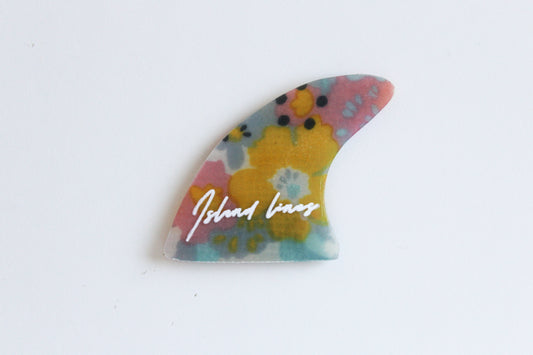Fin shaped field magnet