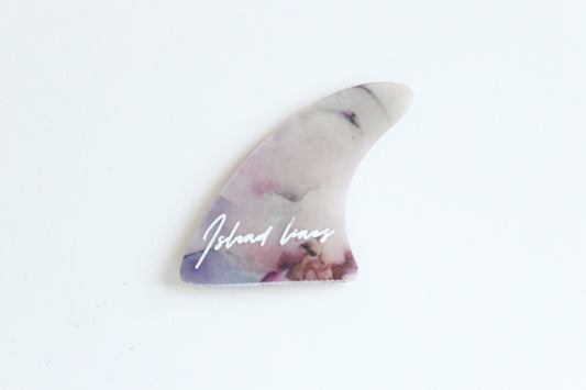 Fin shaped pastel magnet