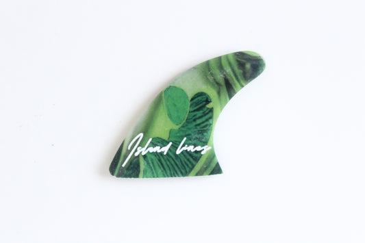Fin shaped green magnet