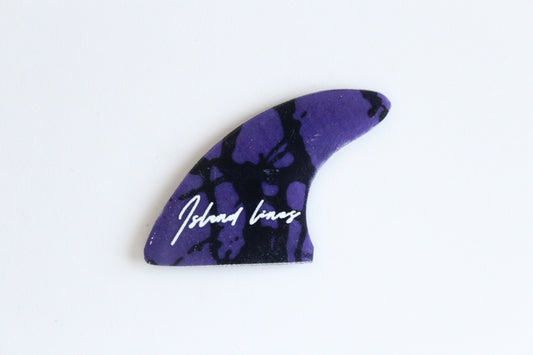 Fin shaped purple marble magnet