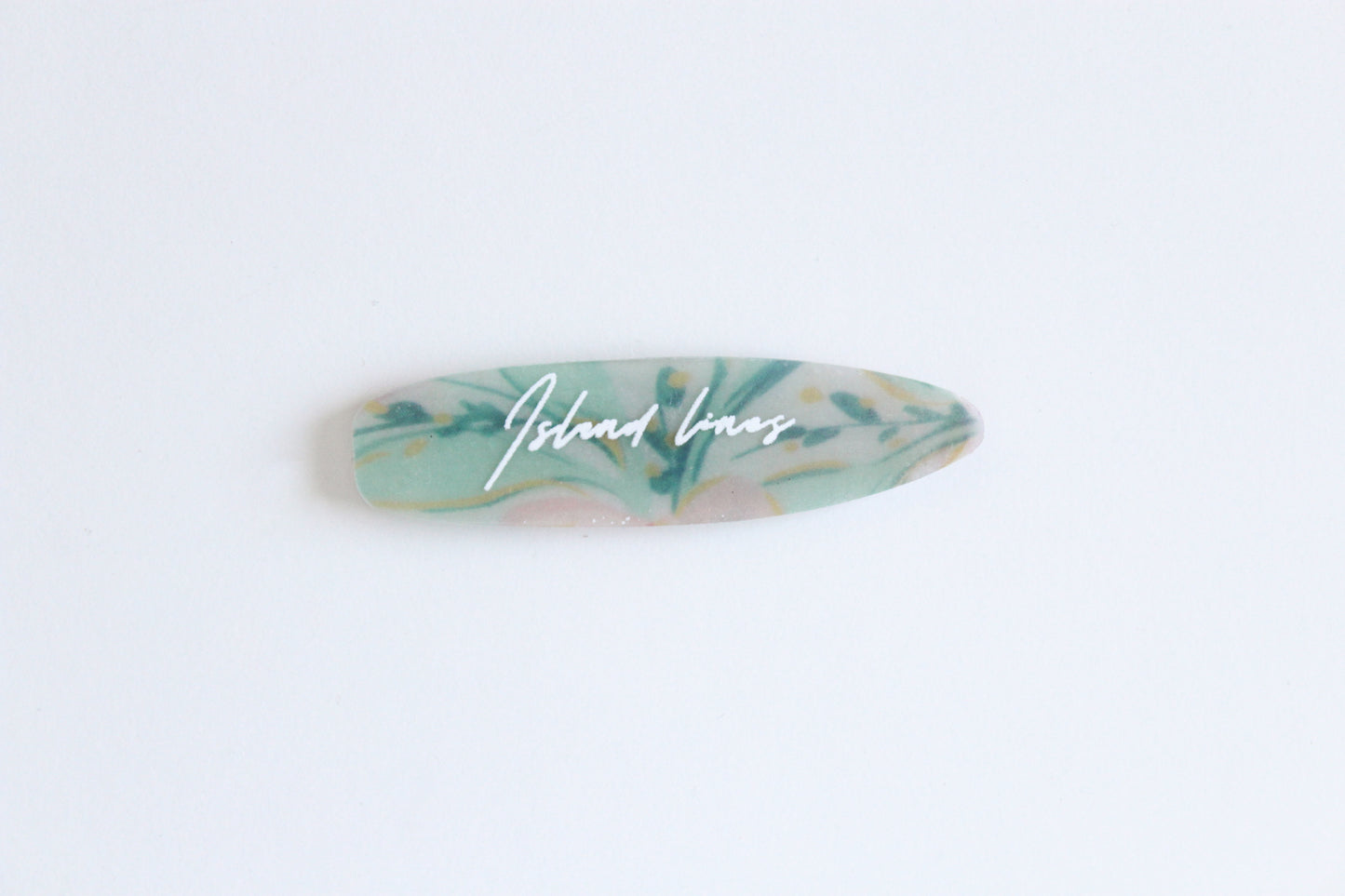 Surf shaped pastel magnet