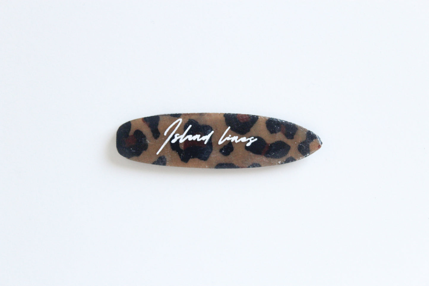 Surf shaped leo magnet