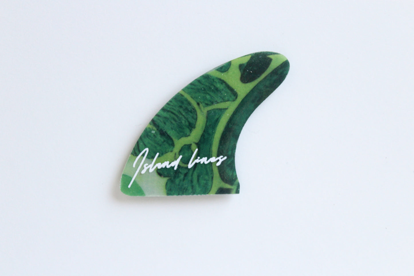 Fin shaped green magnet