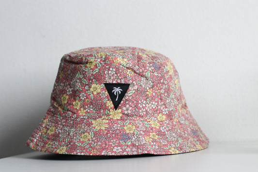 Flowery reversible bucket hat