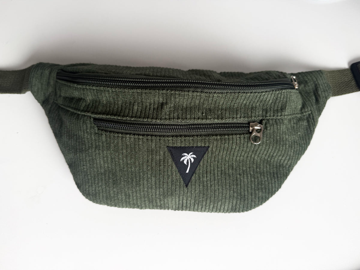Green fanny pack