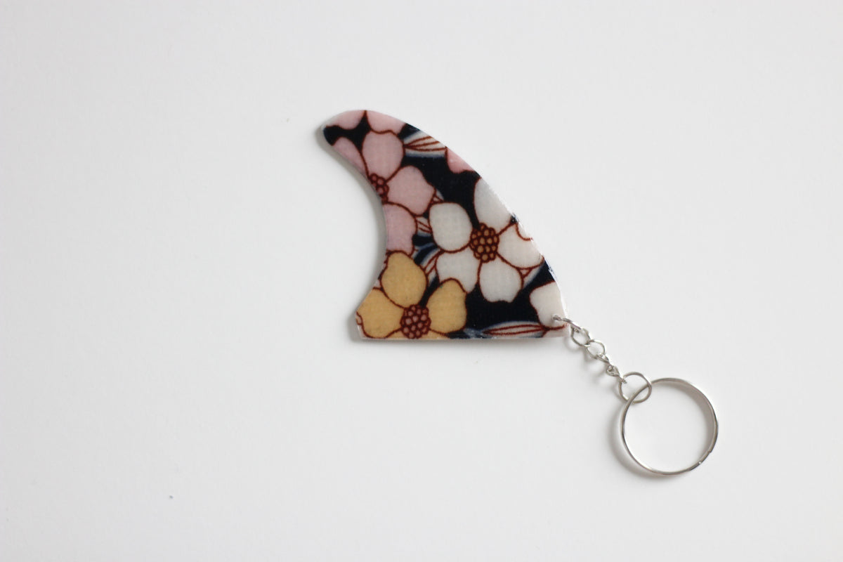 Fin shaped Indie key chain