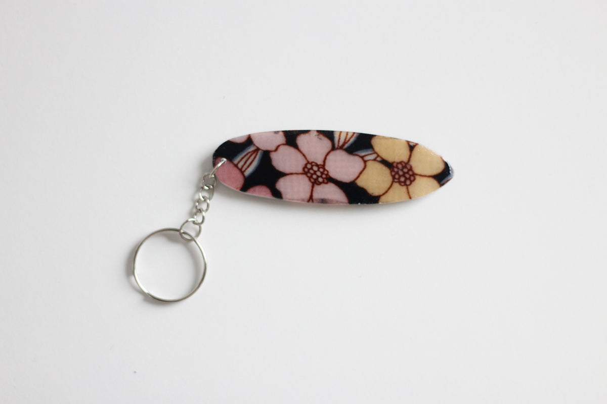 Surf shaped Indie key chain