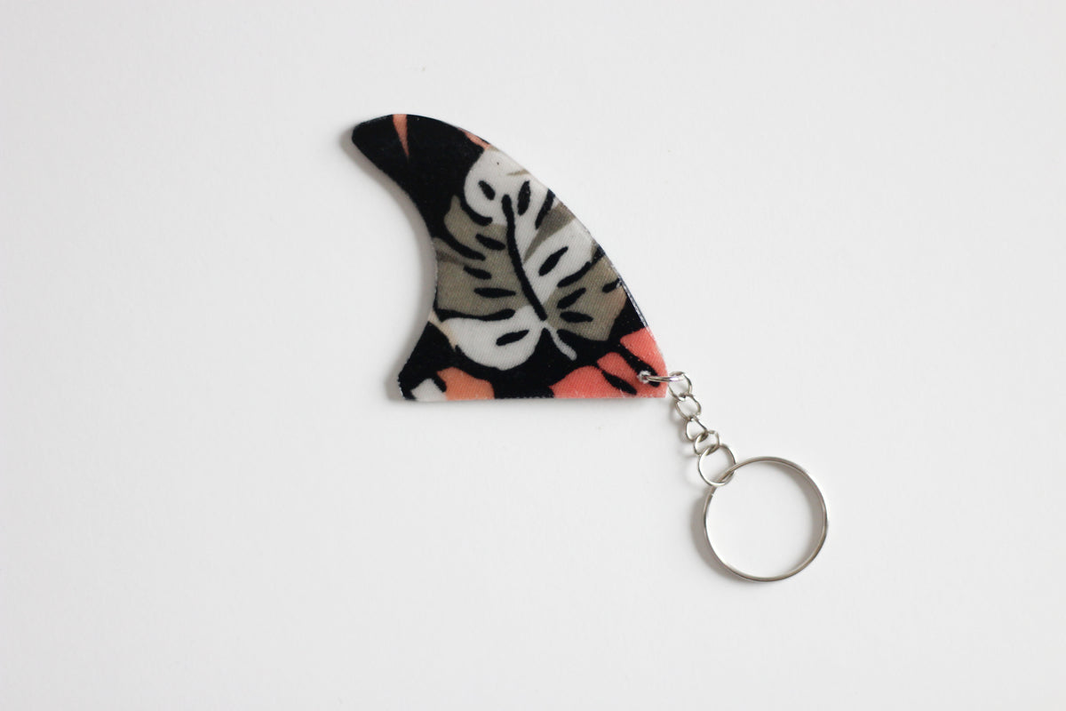 Fin shaped black monstera key chain