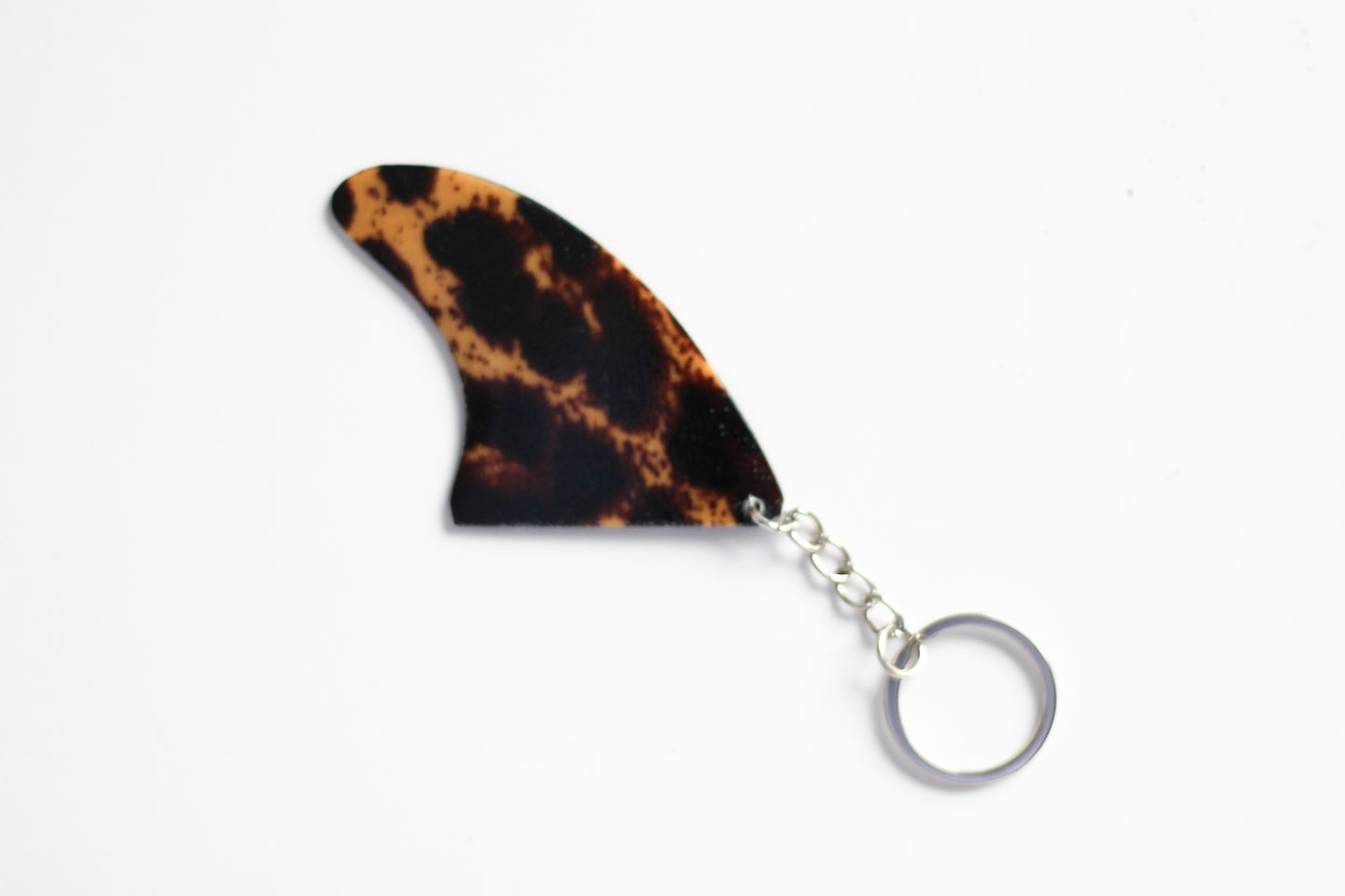 Fin shaped leopard key chain