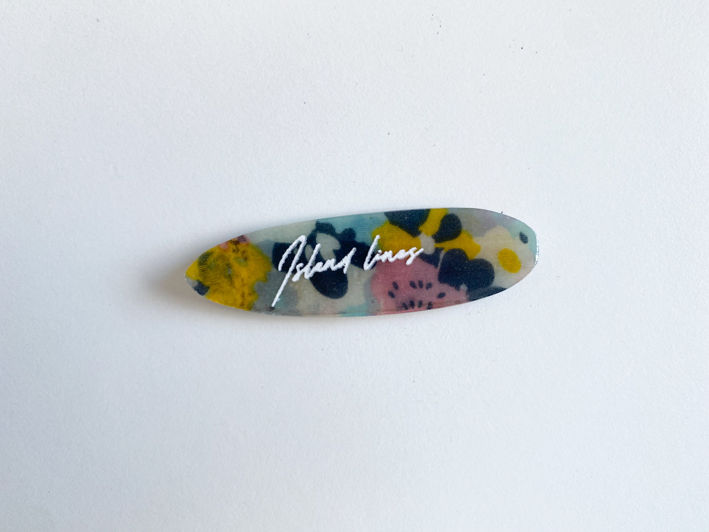 Surf shaped field magnet